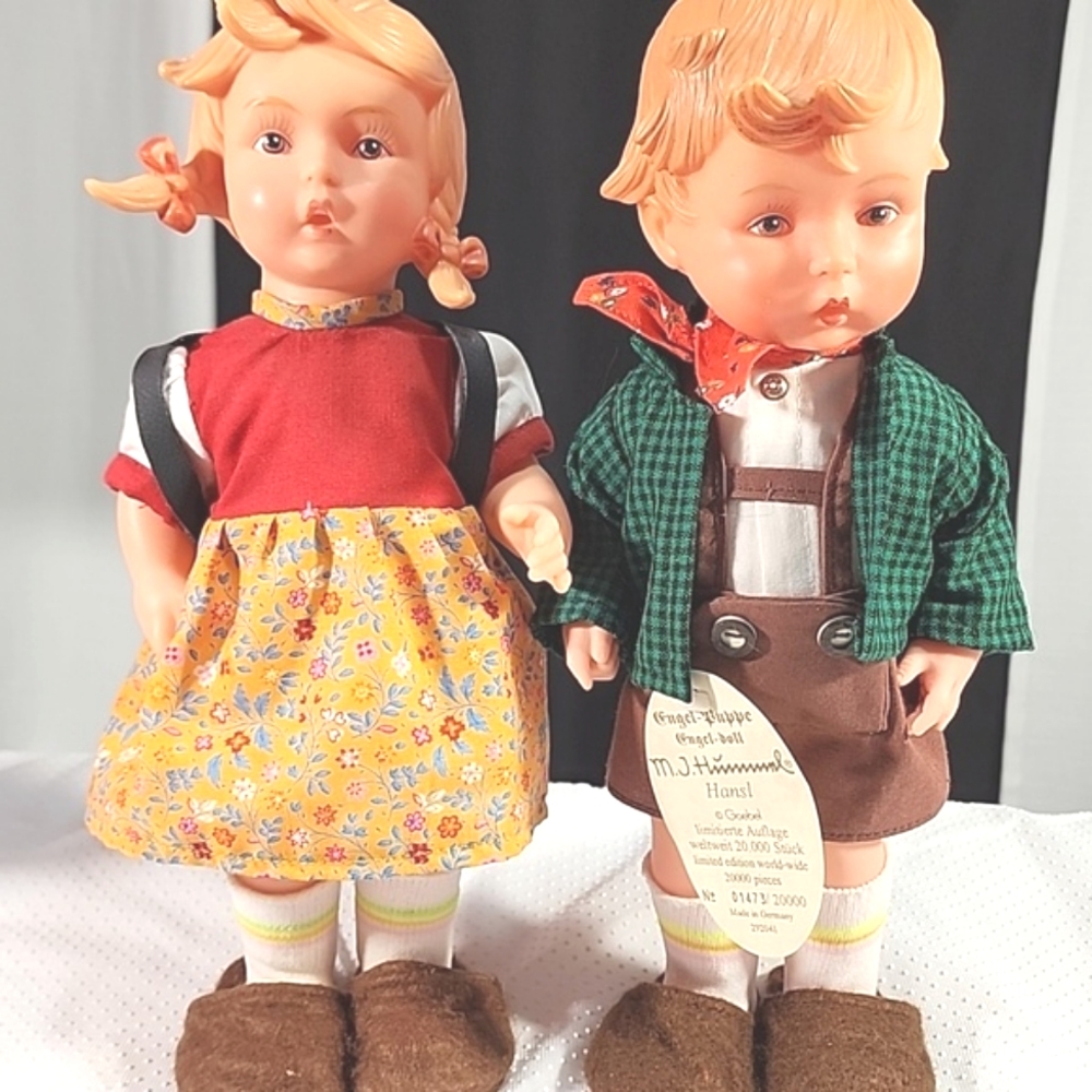 Vintage Hummel Hansel & Gretel Vinil Reproduction Dolls. 12"
